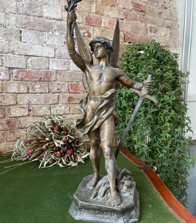 Figur, mellemstor (1117)