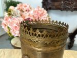 Antīks bronzas šampanieša dzesētājs uz lauvas ķepām — Magdeburgas lietuve, Ļoti smags (antique brass lion paw champagne ice bucket) (4660) - Image 11