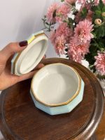 Maza, ‘’Limoge’’ Porcelāna Lādīte ar Vāku (5181) - Image 3