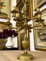 Grezns Bronzas Kandelabrs deviņām Svecēm ar Ķeruba Figūru — Baroka stilā, (bronze cherub candelabra for nine candles) (6080) - Image 9