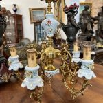 Lampa ar ziedu detalizāciju, maza/vidēja izmēra, 5 spuldzes (3913)