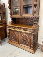 Monumentāla Neorenesanses ozolkoka bufete-vitrīna ar bruņiniekiem, Neorennesanse, Francija, 19.gs (Monumental oak buffet-vitrine with knight figures) (3274) - Image 4