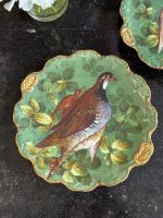 sienas, porcelāna šķīvji ar putnu motīviem un zelta krāsas detalizāciju, pieejami 2gab (7051) - Image 3