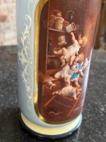 Divas cilindriskas porcelāna vāzes ar eņģeļu motīviem — Bīdermeijera stilā (Two Porcelain Vases) (7056) - Image 7