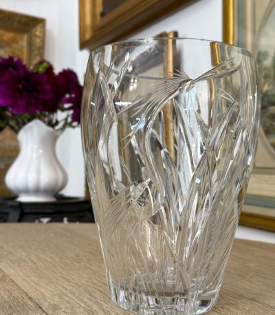 Heavy cut crystal crane vase in Art Nouveau style with engraved nature motifs