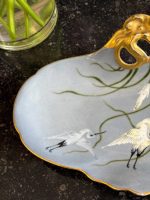 Porcelāna šķīvis ar stārķiem un zelta rokturi — Jūgendstilā (Limoges Porcelain Stork Dish in Art Nouveau Style) (7057) - Image 8