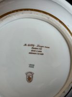 Porcelāna krūkas un bļodas komplekts — Ampīra stilā, mākslinieka paraksts (Limoges Porcelain Pitcher and Basin Set in Empire Style) (7058) - Image 17