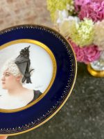 Porcelāna kūku šķīvis ar portretu un parakstu, neliela izmēra (7153) - Image 10