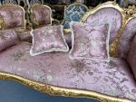 Ļoti Grezna Sofa ar 2 Spilveniem, Liela Izmēra (4752) - Image 3
