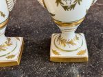 Limoges porcelāna vāžu pāris (2 gab.) — Ampīra stilā ar zelta gulbjiem un bitēm (7096) - Image 16