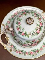 Luxurious Porcelain Sugar Bowl with Lid and Plate, *Sugar Bowl Has a Crack (4467) - Image 5