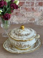 "Limoge" Porcelāna Terīne ar Šķīvi, Vidēji Liela Izmēra (5640)