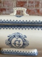 Antīka franču fajansa zupas terīne ar monogrammu — Terre de Fer, Vermont (antique terre de fer tureen vermont) (5689) - Image 2