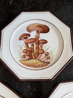3gab sienas šķīvji, apgleznoti ar sēņu motīviem (7082) - Image 4