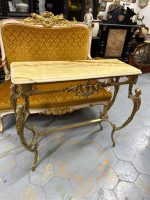 Antīka bronzas konsole ar oniksa virsmu un kariatīdu kājām — Luija XV rokoko stilā (Antique Bronze Console Table in Louis XV Rococo Style) (4864) - Image 2