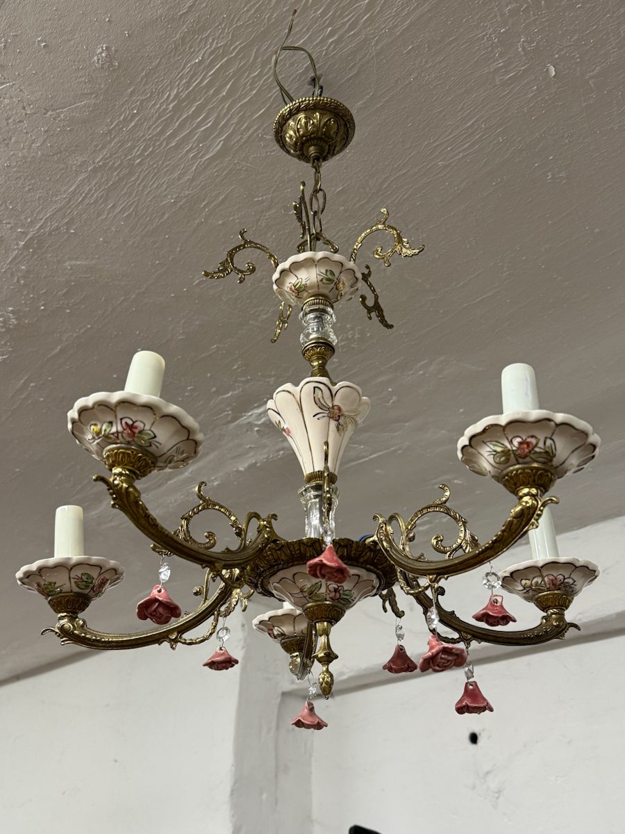 Griestu lampa ar ziedu elementiem, vidēja izmēra, viegla pēc svara, 5spuldzes (6339) - Image 1