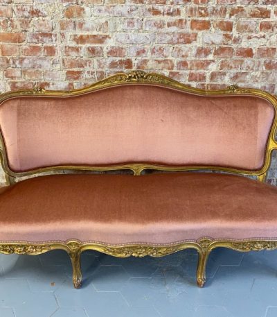 Stor sofa med guldfarvede detaljer BOIS DORÉ NAPOLEON III LOUIS XV
