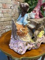 Large Figurine (742) - Image 11