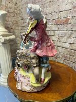 Large Figurine (742) - Image 13