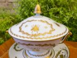 Porcelāna trauks ar vāku un šķīvi, "Limoge" (2883) - Image 7