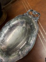 Antīks apsudrabots galda trauks uz kājiņām ar rokturiem — Jūgendstilā (antique silver-plated footed bowl tray) (4479) - Image 12