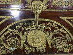 Ļiela izmēra Monumentāla Kumode ar Bronzas Appliqué un Melnu Marmoru — Boulle stils, Francija, 19.gs. (200) - Image 6