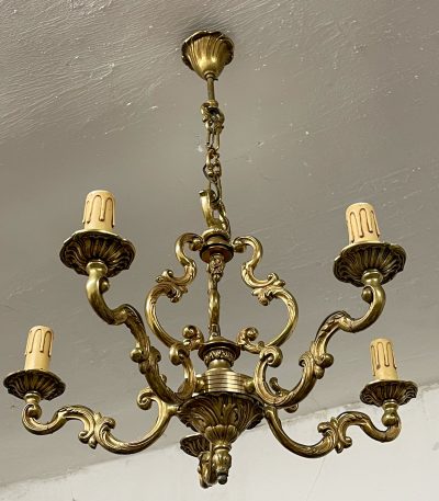 Mellem loftslampe med 5 pærer (355)