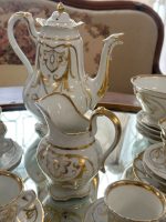 Ekskluzīvs Porcelāna Kafijas un Tējas Servīzes Komplekts 8 Personām — Historisma stilā, (Elegant Antique Porcelain Tea Service for Eight — Historism Style) (5146) - Image 7