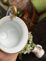 Lyxig porslinskopp med fat och blomstermotiv – Andra kejsardömet-stil, koppen har en hårfin spricka (6812) - Bild 7