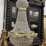 Griestu Lampa Bumbiera Formā, Augstums 65cm, Neliela Izmēra, Iekšpusē 3 Spuldzes, pieejamas 4gab (5530)