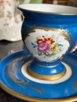 Lyxig porslinskopp med fat och blomstermotiv – Andra kejsardömet-stil, koppen har en hårfin spricka (6812) - Bild 8