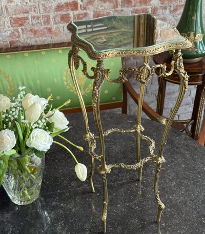Bronze blomsterbord med spejlplade - Louis XV stil, Frankrig, ca. 1880-1910