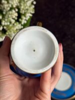 Lyxig porslinskopp med fat och blomstermotiv – Andra kejsardömet-stil, koppen har en hårfin spricka (6812) - Bild 14