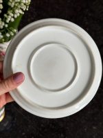 Lyxig porslinskopp med fat och blomstermotiv – Andra kejsardömet-stil, koppen har en hårfin spricka (6812) - Bild 15
