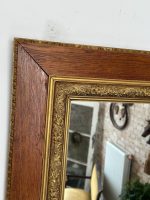 Ozolkoka sienas spogulis ar zeltītu dekoratīvo rāmi — Bīdermeijera stilā (Antique Oak Wall Mirror with Gilt Border in Biedermeier Style) (4637) - Image 6
