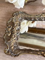 Antīka stila misiņa paplāte ar spoguli — neorokoko stilā (small brass mirror tray vanity) (5606) - Image 11