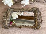 Antīka stila misiņa paplāte ar spoguli — neorokoko stilā (small brass mirror tray vanity) (5606) - Image 6