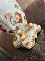 porcelāna vāze ar ziedu motīviem, vidēji maza izmēra (6935) - Image 7