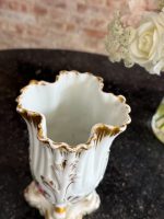 porcelāna vāze ar ziedu motīviem, vidēji maza izmēra (6935) - Image 10