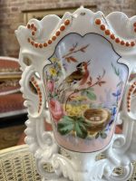 Porcelāna Vāze ar Ziedu Motīviem, Vidēji Liela Izmēra (43870) - Image 2