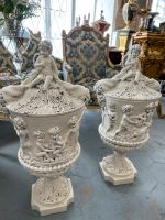 Liela Dekoratīvā Vāze ar Vāku un Enģeļu- Putti Skulptūru — Neoklasicisms, 20.gs. (4129)