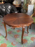 Extendable Dining Table with Sunburst Inlay and Cabriole Legs — Louis XV, France, c. 1890. (6338) - Image 3