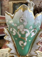 Porcelain Vase with Floral Motifs, Medium-Small Size (4387) - Image 4