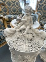 Liela Dekoratīvā Vāze ar Vāku un Enģeļu- Putti Skulptūru — Neoklasicisms, 20.gs. (4129) - Image 9