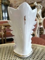 Porcelain Vase with Floral Motifs, Medium-Small Size (4387) - Image 6