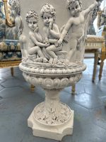 Liela Dekoratīvā Vāze ar Vāku un Enģeļu- Putti Skulptūru — Neoklasicisms, 20.gs. (4129) - Image 12
