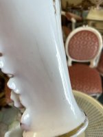 Porcelain Vase with Floral Motifs, Medium-Small Size (4387) - Image 9