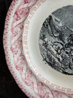 Četrpadsmit antīki Gien šķīvji — Žanna d'Arka (Fourteen Antique Gien Plates "Histoire de Jeanne d'Arc") (6963) - Image 12