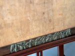 Grezns jūgendstila koka rāmis ar stiklu un reljefu misiņa apdari — antikārs, (Antique art nouveau wooden frame with brass overlay) (5025) - Image 9