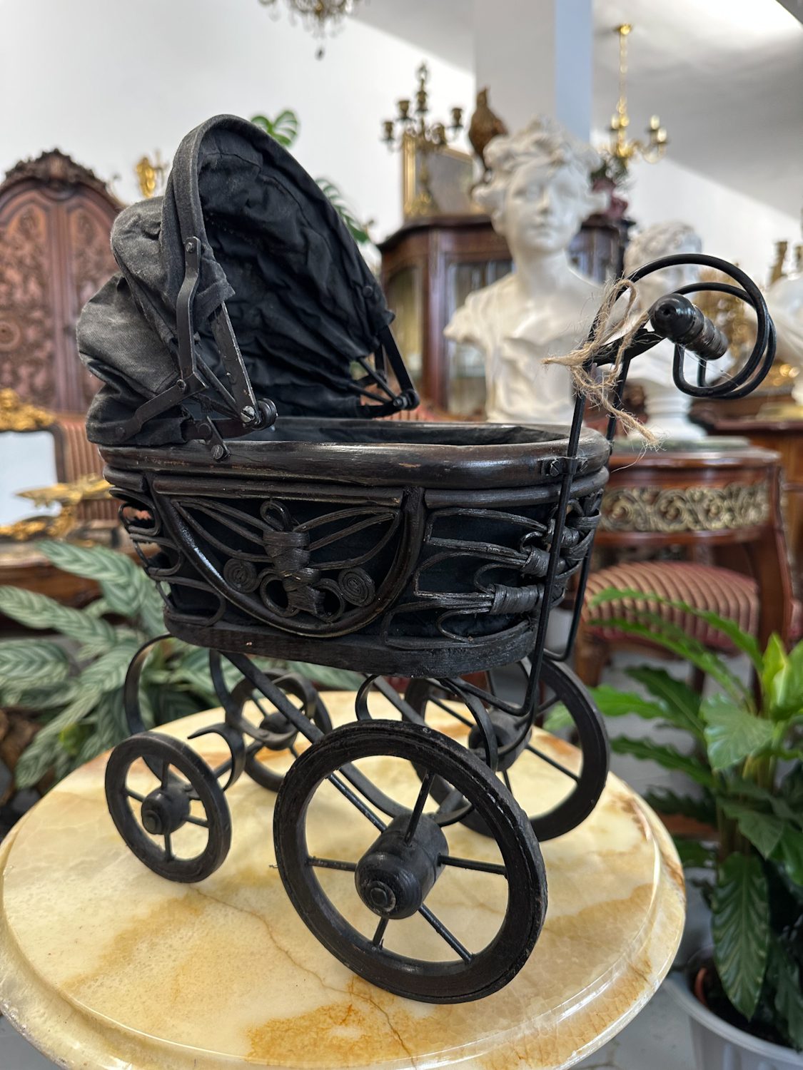 Miniatūras Ratiņi, Interjera Dekoram, Ļoti Maza Izmēra (4173) - Image 1